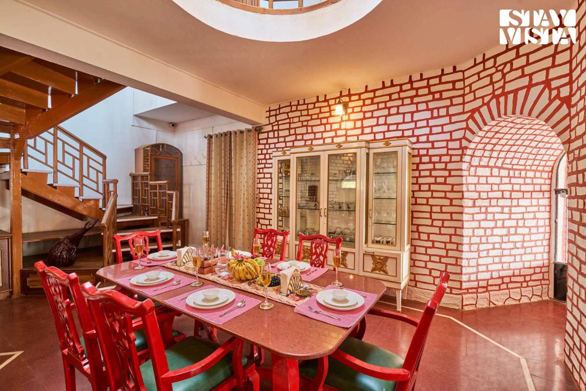 Stayvista At Cliffhanger Solitude With Balcony, Lawn Kolhapur Exteriör bild